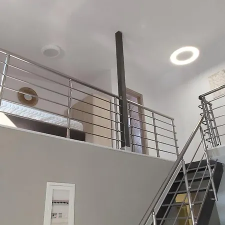 Modern House Close To The Sea * אספרובלטה
